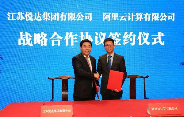 2025精准资料免费大全,实践策略实施解析