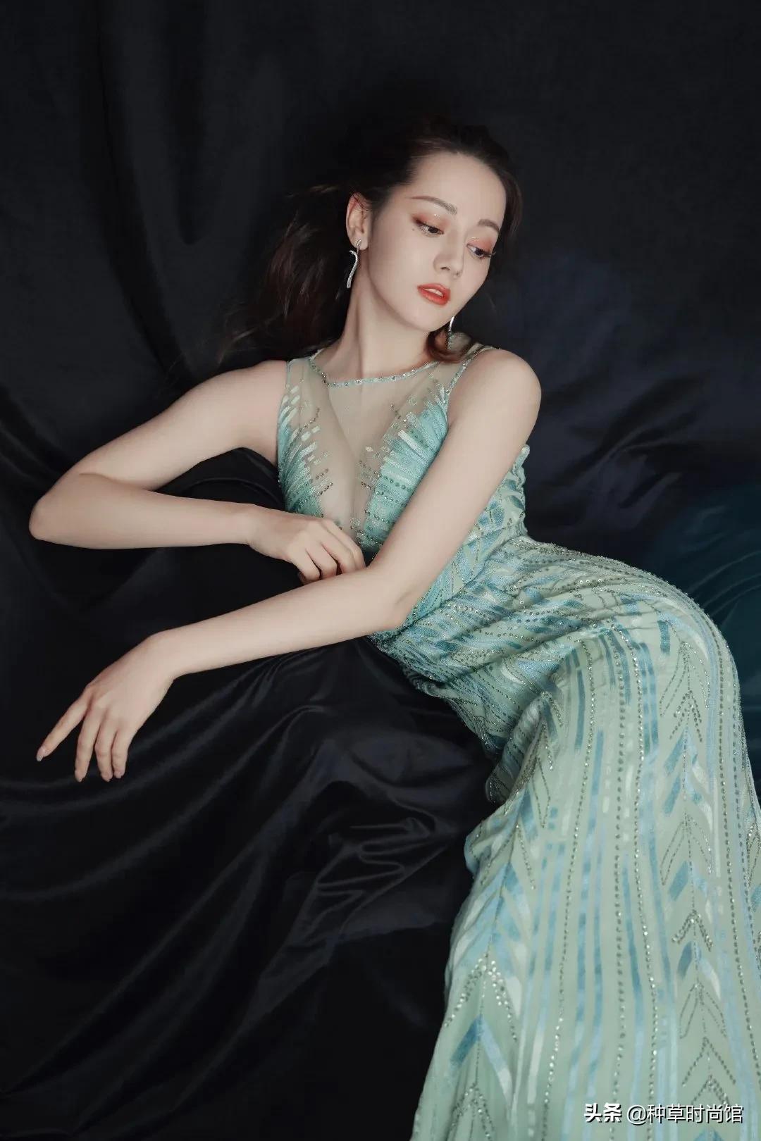 最新女生标准，重塑女性魅力的时代典范